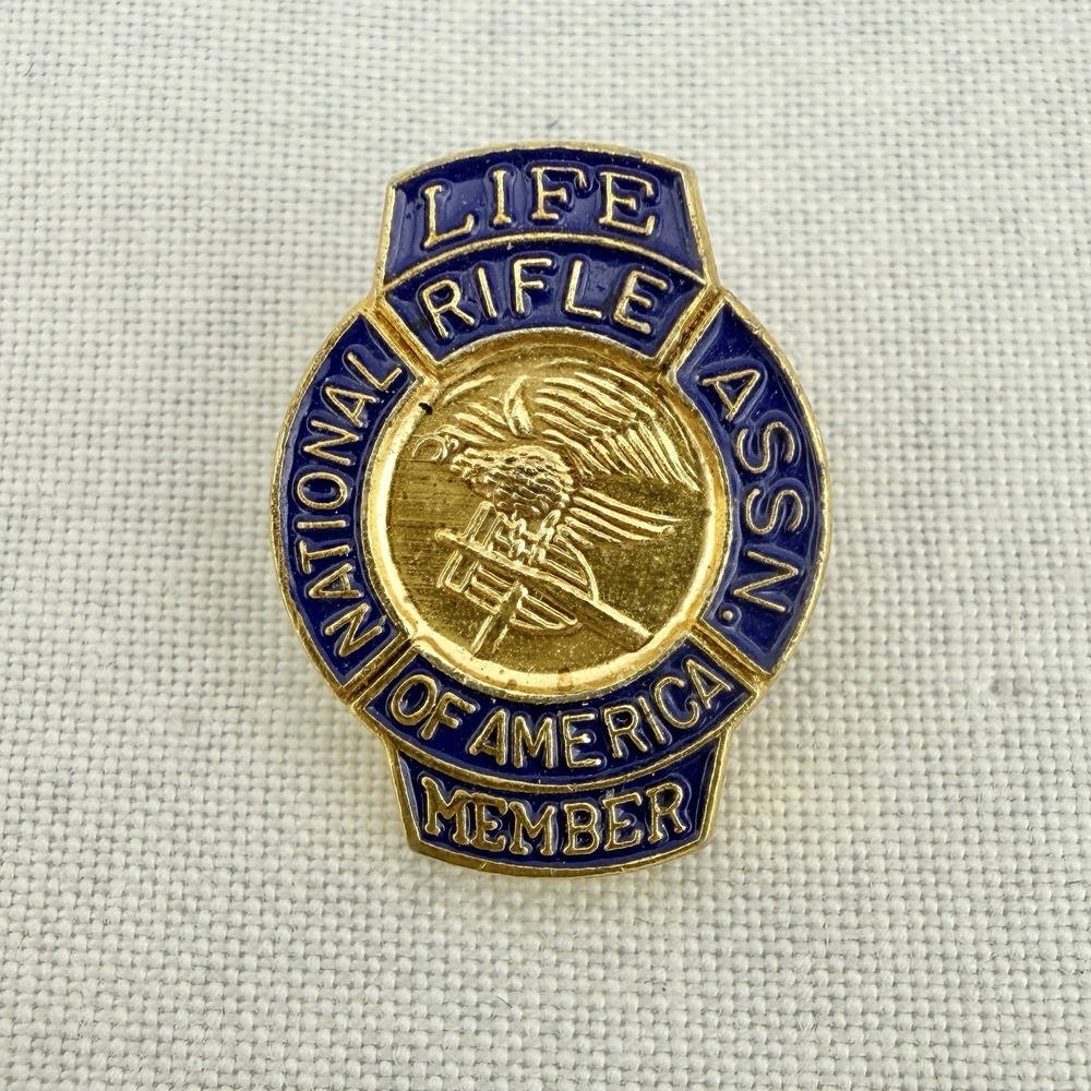 NRA Life Member Lapel Pin National Rifle Association Gold Tone‎ Hat Bag Pin